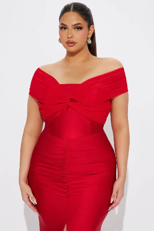 Lea Off Shoulder Gown - Red